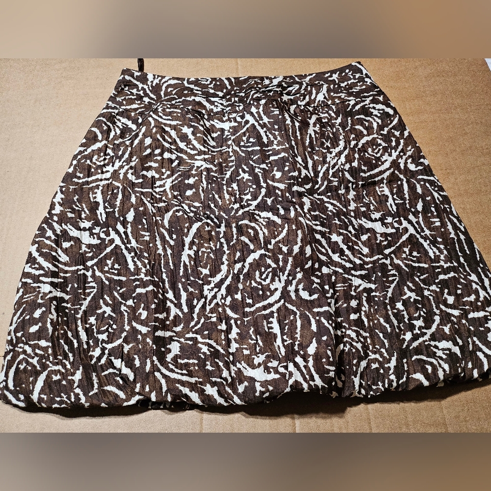 Banana Republic Safari Print Bubble Skirt 100% Silk Womens Size 8 - 32" Waist